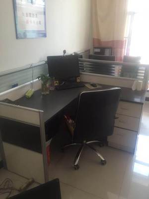 雙人的工位 一口價-包頭昆都侖區團結大街辦公家具